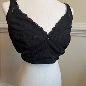 Vintage Black lace bralette with hook closure #lingerie